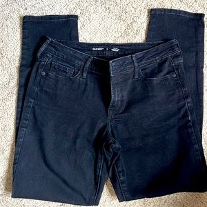 Old Navy Jeans. Worn once. Black.